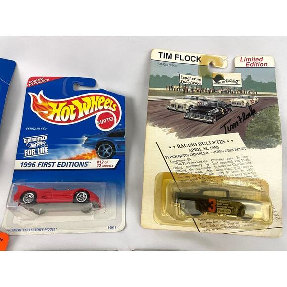 Lot of 7 Matchbox Hot Wheels Diecast Cars Ferrari Gift 1990s Camaro Blimp Racing - Picture 4 of 10